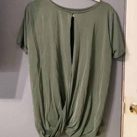 Top - Picture 2 of 2